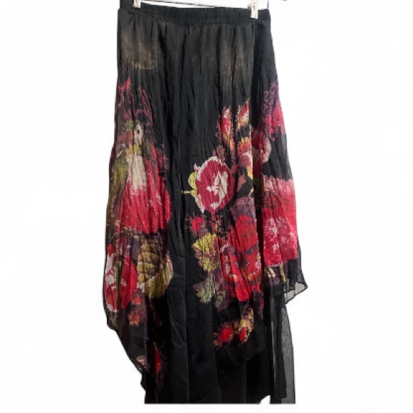 Pretty Angel Black Flirting Skirt with Pink Floral Accents Sz L Women - Picture 1 of 8